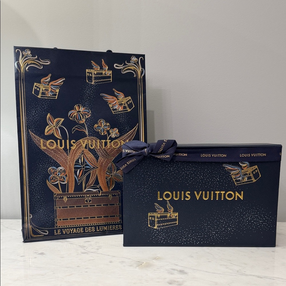Louis Vuitton Navy Box with Gold Detailing (Special Edition)